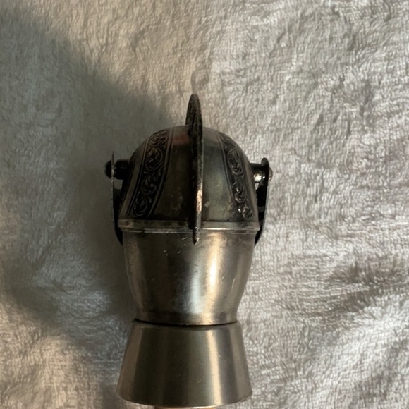 Silver Knight Helmet vintage Bottle Stopper medieval - Picture 5 of 5